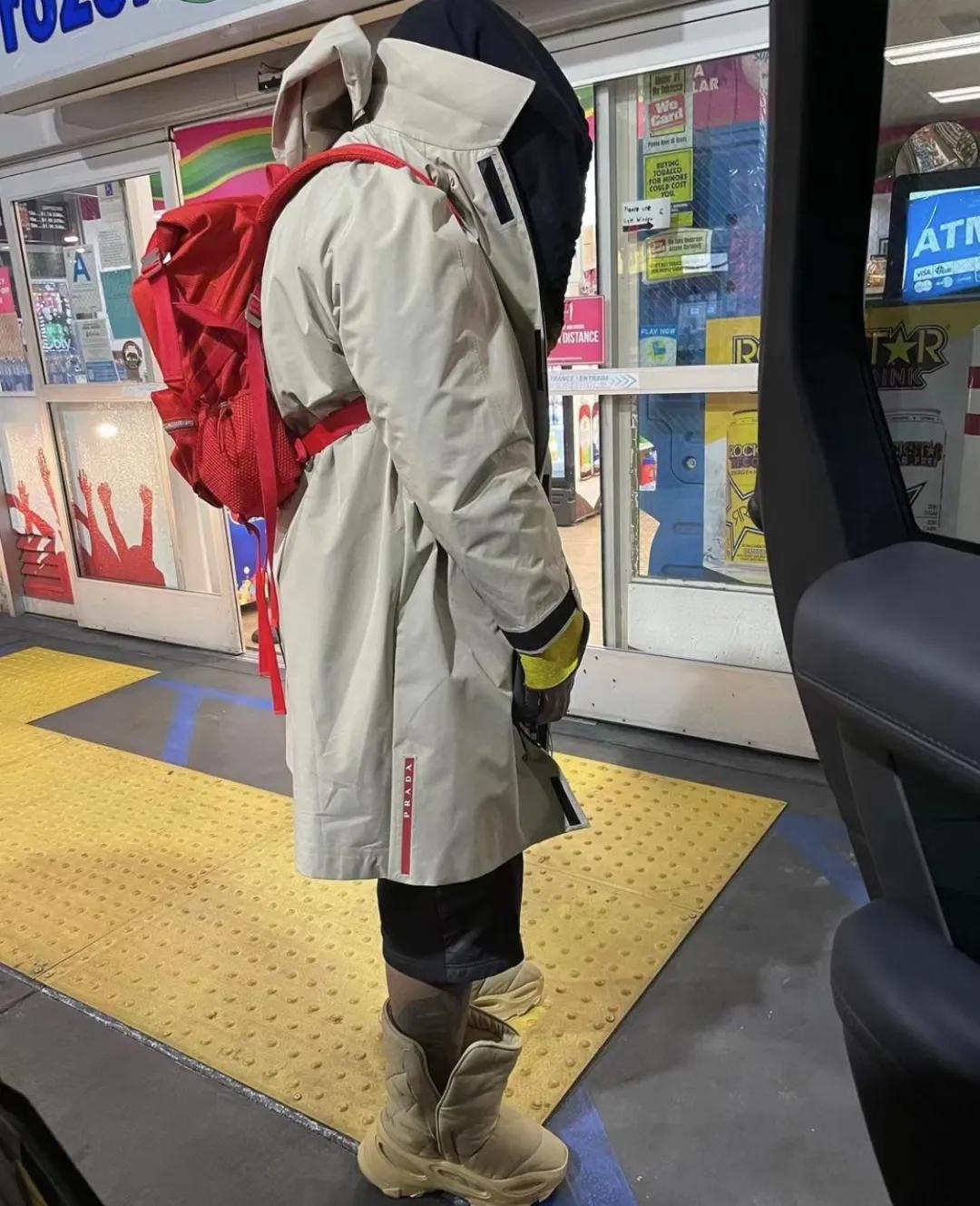 jennie最新冬日穿搭 (jennie比伯教程)