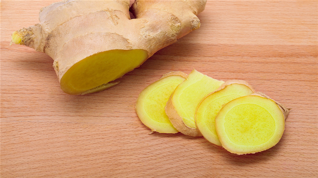 长冻疮吃什么食物,冬季全身寒冷有冻疮用什么药