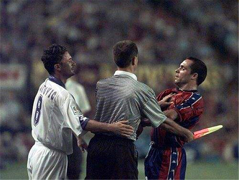 他一度不给劳尔传球，还与尤文有段悬案，在卡佩罗口中大罗也不换