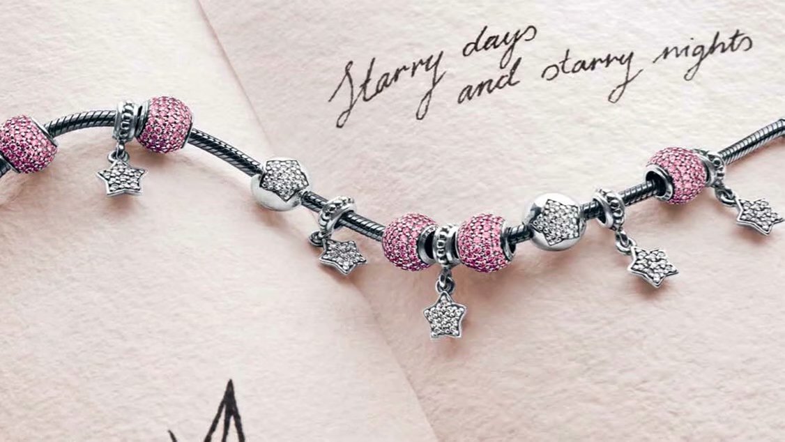 再普通不过的穿珠子而已，潘多拉为什么如此受欢迎？