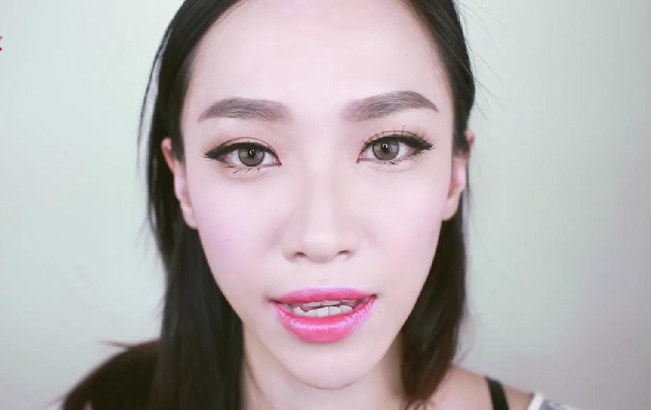 为什么画完眉毛特别容易脱妆,四叉眉笔不脱妆让眉毛根根分明