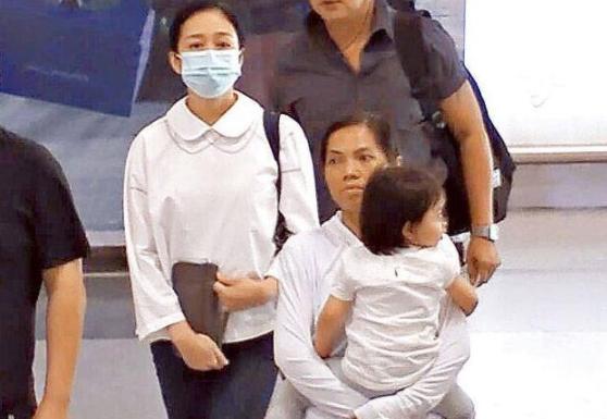 放弃豪门生活，为刘德华默默付出23年青春，朱丽倩有多能忍？