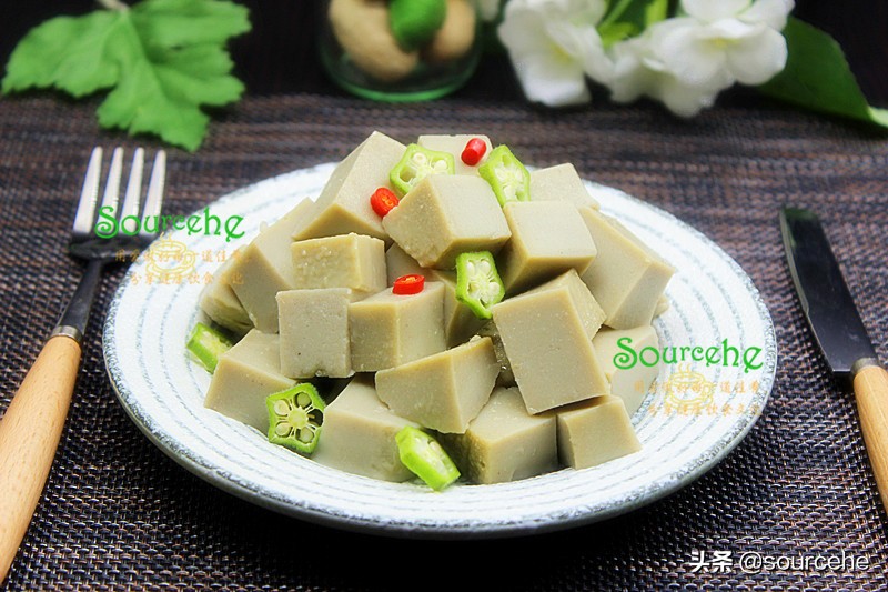 胶原猪皮冻做法,北漂外婆猪皮冻的做法