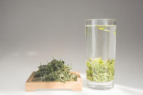 庐山云雾茶是高山云雾吗,庐山云雾是属于什么茶类