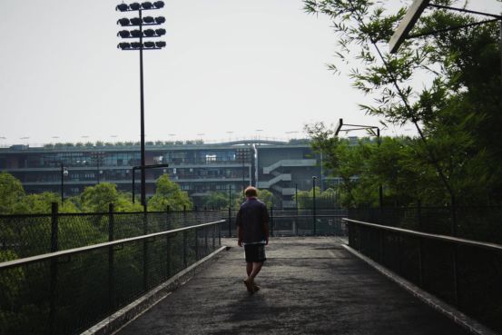 出去旅游情侣拍照技巧,拍照技巧小仙女