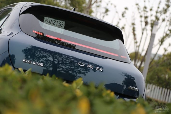 欧拉好猫波塞冬版试驾视频,欧拉好猫和海豚试驾对比