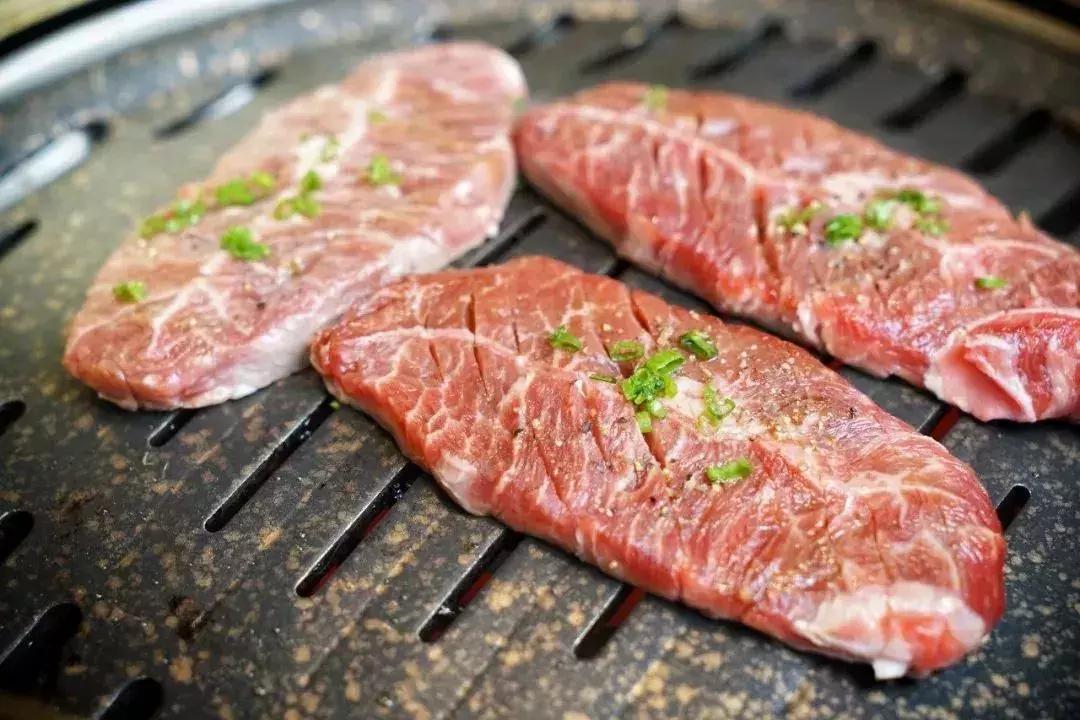 低温熟成牛肉简介,低温熟成牛肉