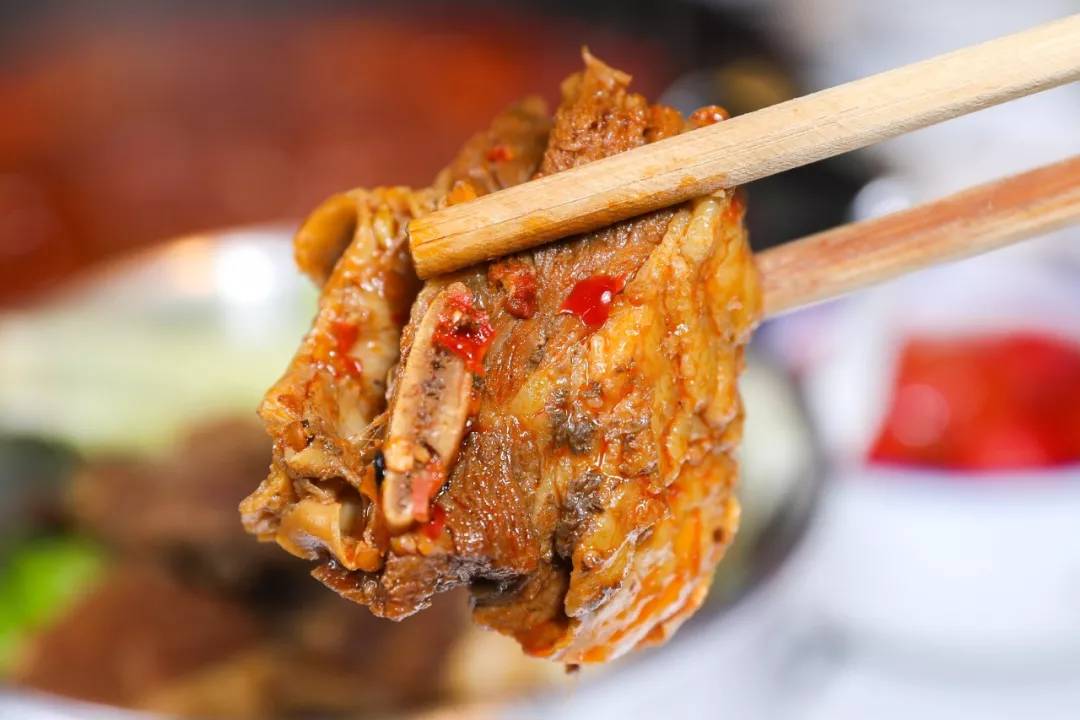 牛排与火锅完美结合，分分钟挑逗你的味蕾