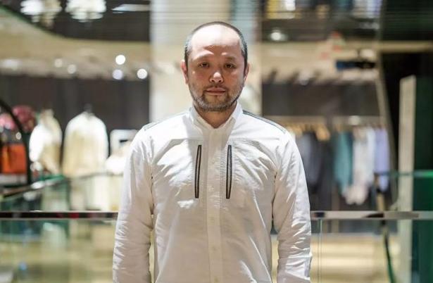 一年净亏7亿多，又一家香港潮牌没落，要步堡狮龙班尼路后尘吗？