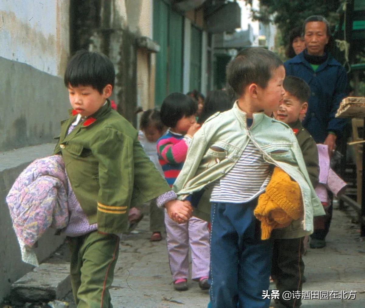 八十年代阳朔,上世纪八十年代广西桂林图片