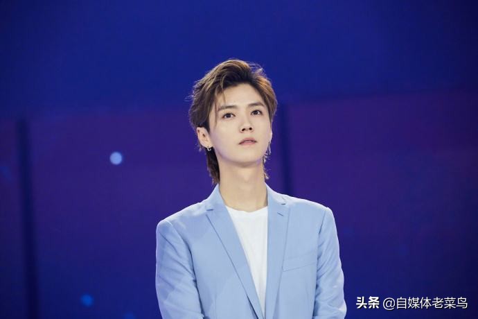 鹿晗明星关系,明星对鹿晗公开恋情的看法