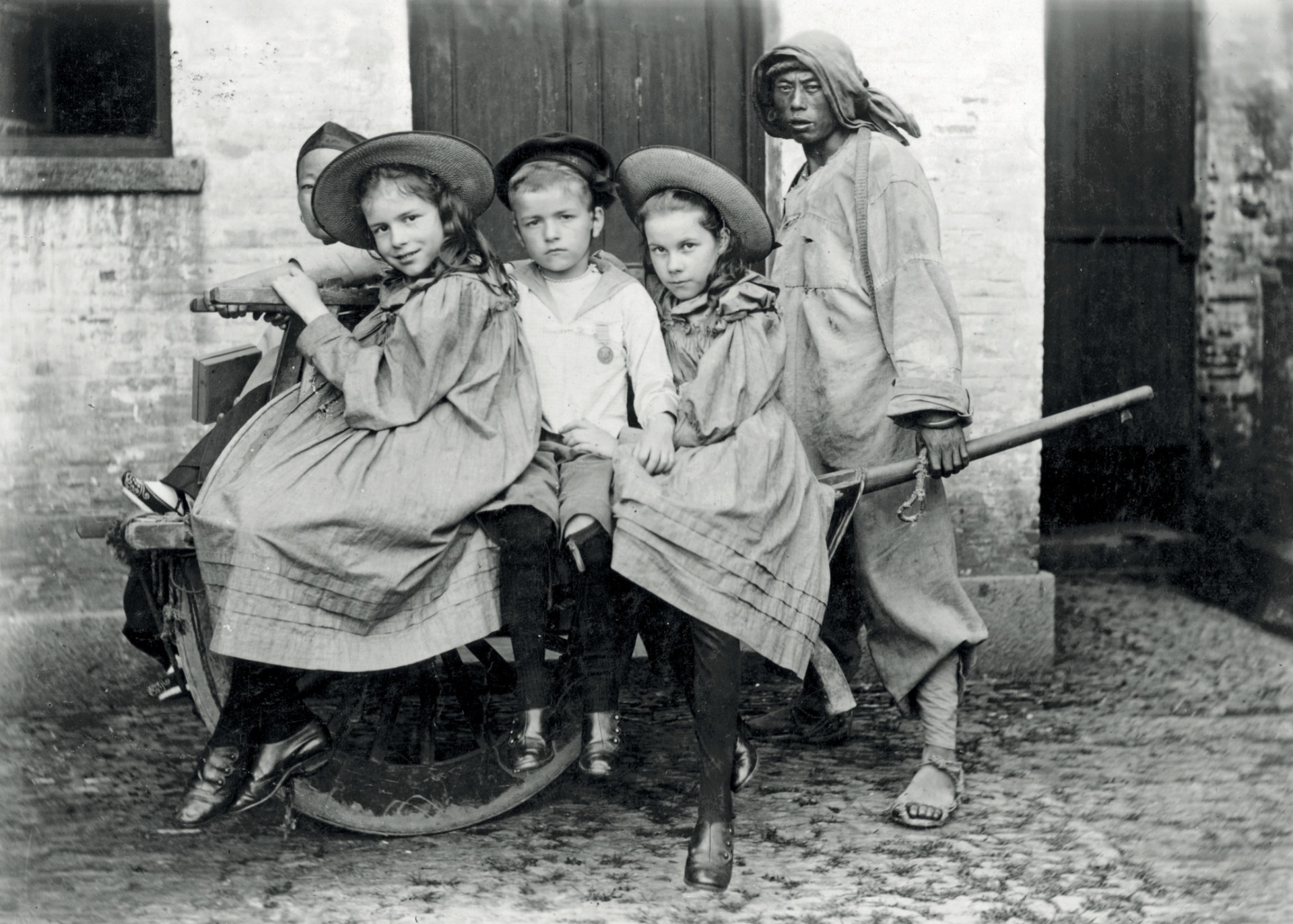 童仆≠奴隶，小贵族不如做童仆，中世纪晚期为何会产生童仆制度