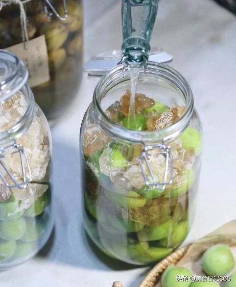 青梅酒怎么酿更入味好喝,青梅酒的正确制作方法