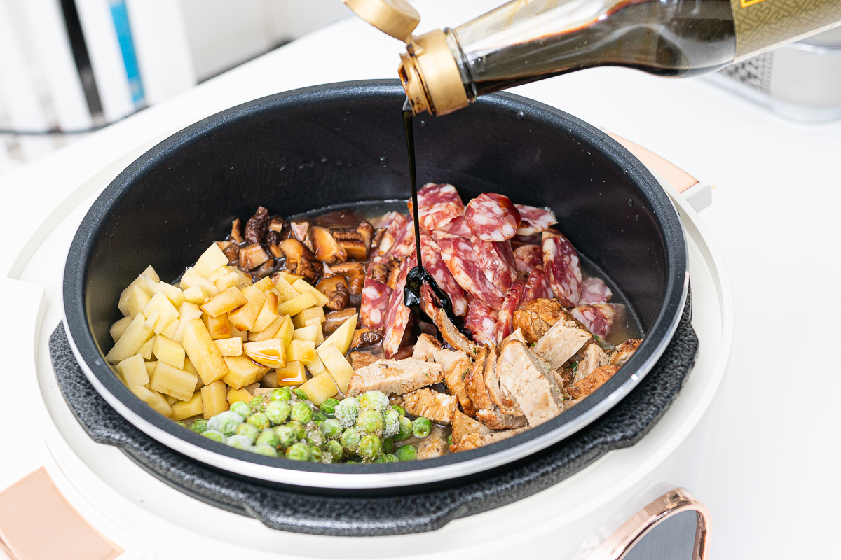 电压力锅和饭煲有什么区别,电压力锅与电饭煲测评