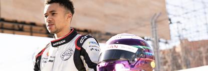 玩赛车游戏当车手,玩赛车很挣钱吗