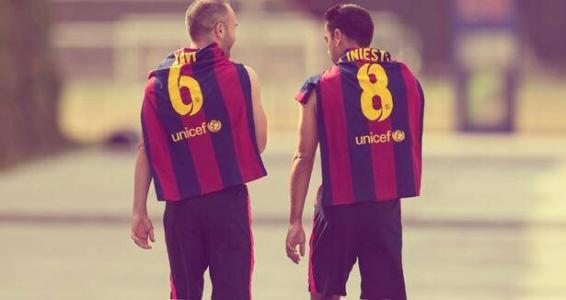 天下足球哈维最强大脑文案,哈维阿隆索退役听天下足球