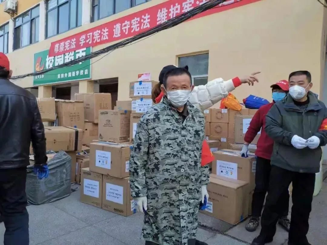 这些绝对让你感动到哭的抗疫故事