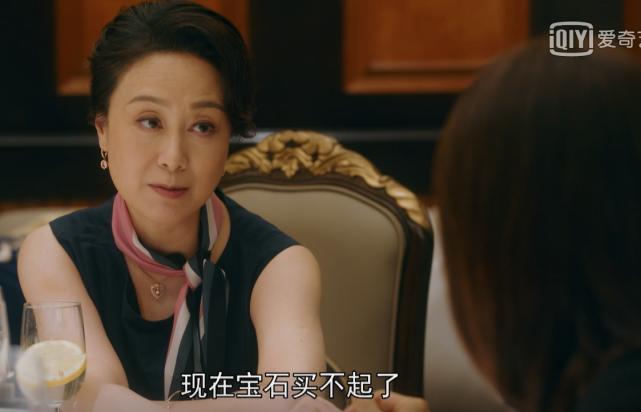 住上海老洋房,穷的只能戴钻戒,扒一扒剧中刘诗诗的家境有多富