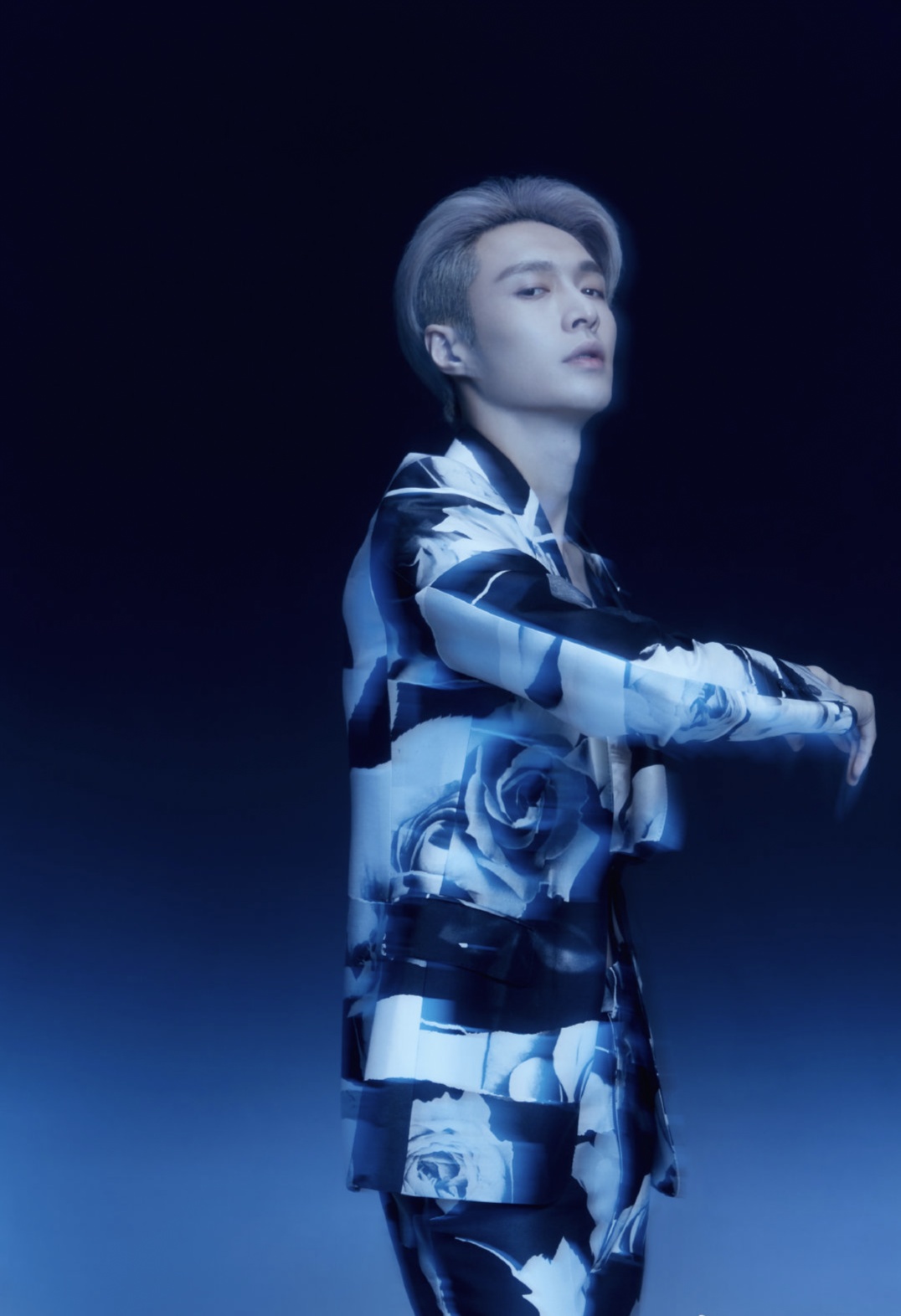 张艺兴努力努力再努力音频,张艺兴努力努力再努力头像