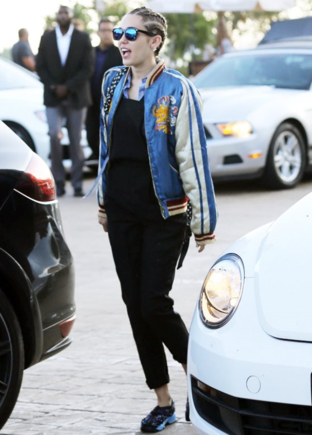 初秋棒球服男女同款,棒球服50岁怎么穿好看减龄