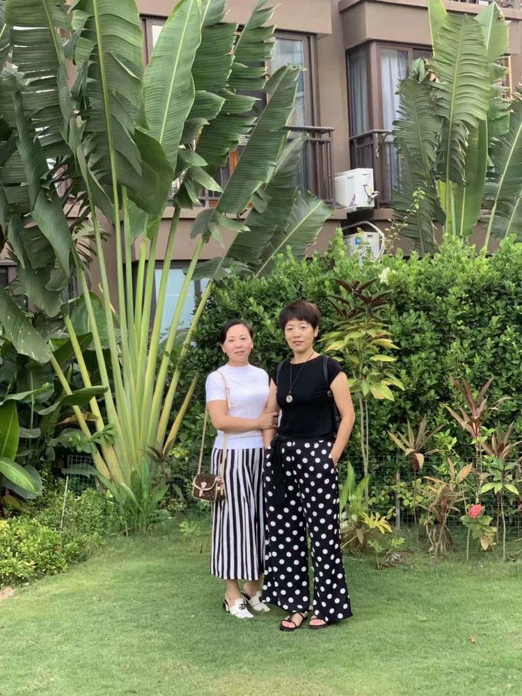 三亚冲浪旅行攻略,去三亚旅游看海