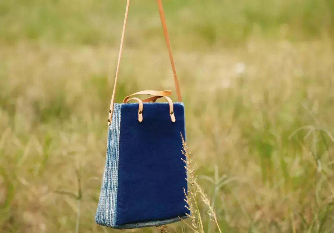 逮到了！成都爱晒太阳打堆堆的人都在这个集市