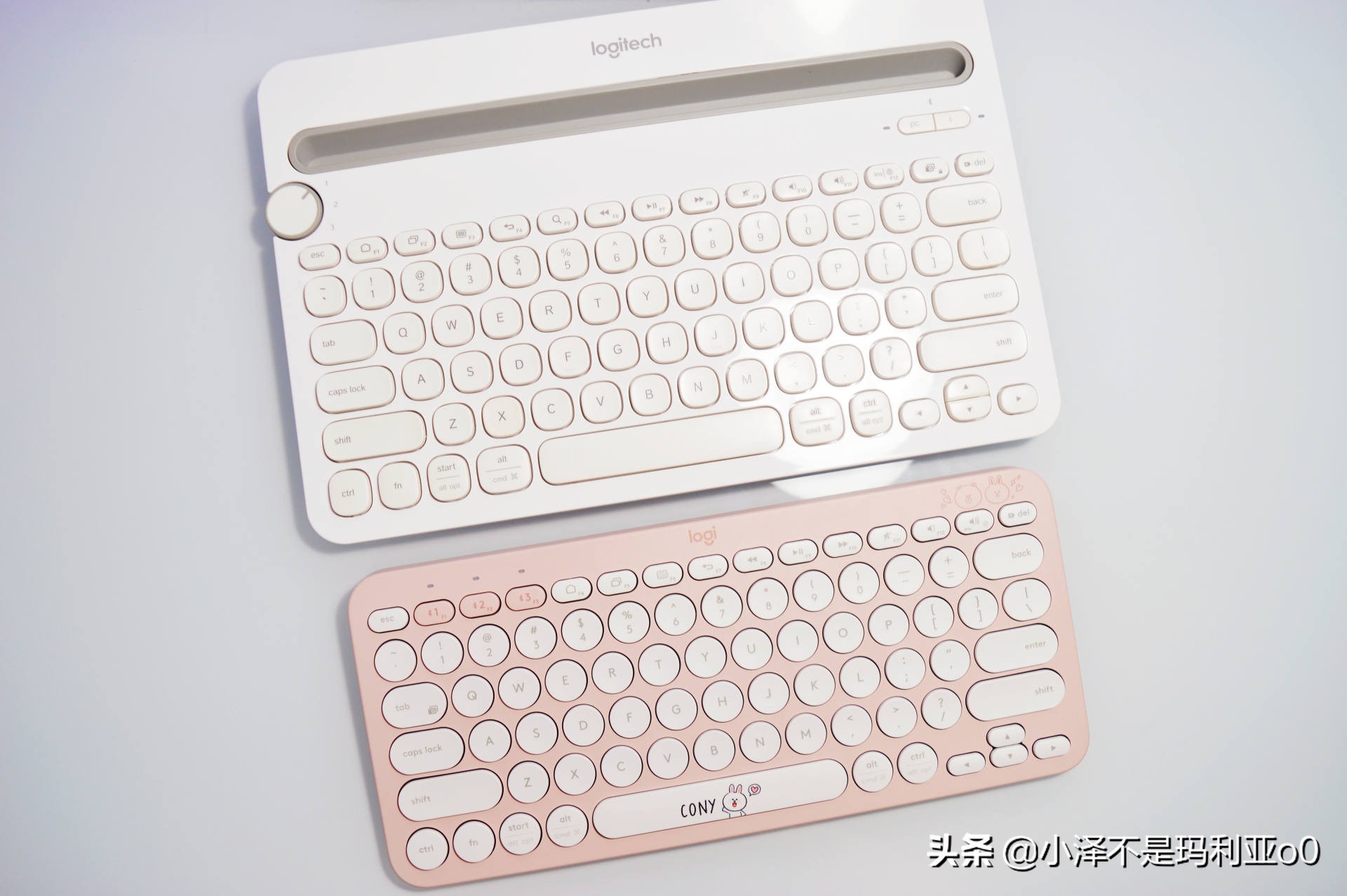 桌面好物分享学生党,罗技popkeys键盘套装