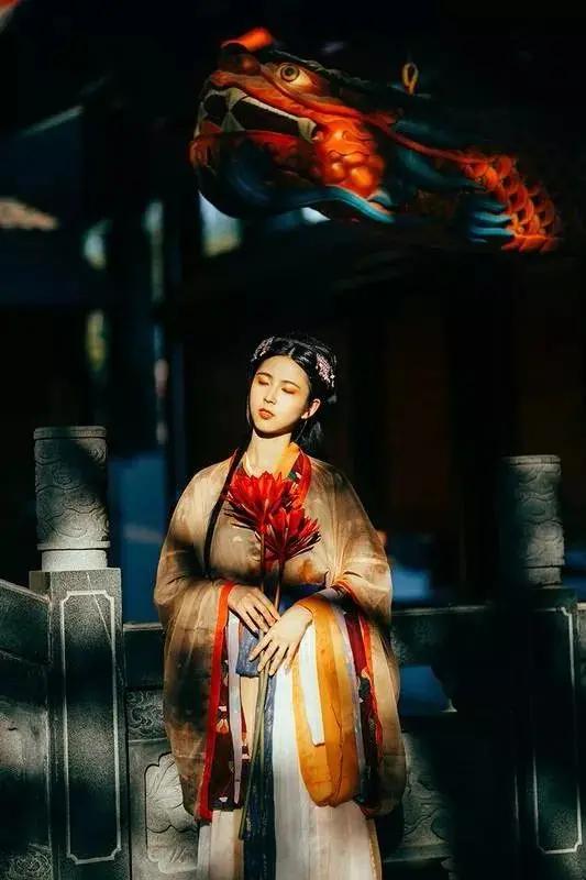 陌上飘尘七律100首,陌上飘尘原文