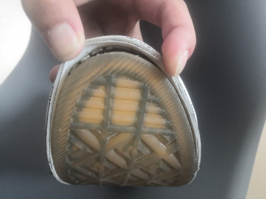 球鞋修护与清理,球鞋修复深度清洗