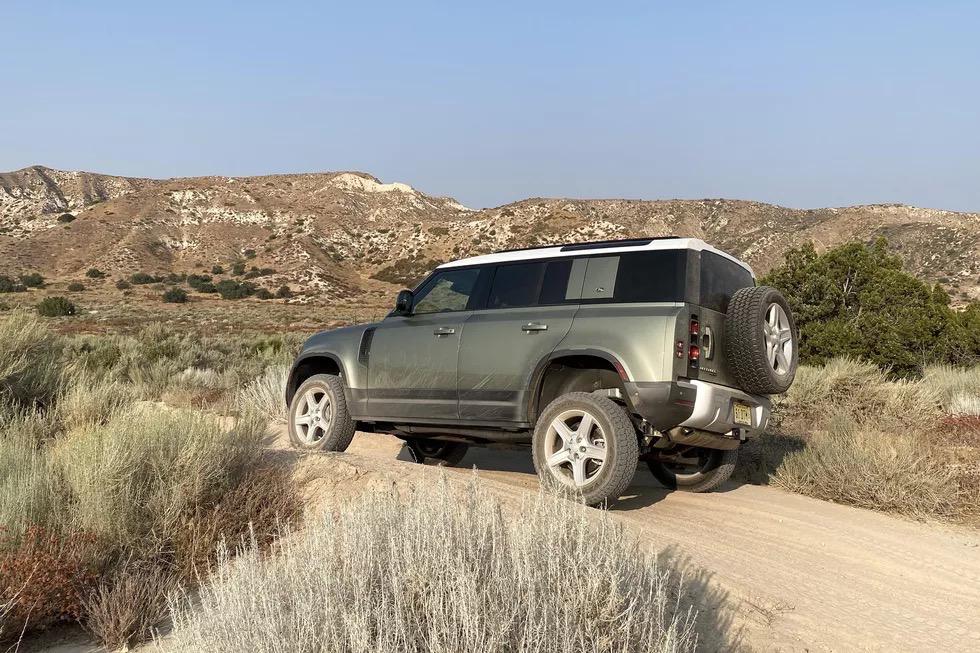 2023款路虎卫士110p400x驾驶感受,2024款路虎卫士110版测评