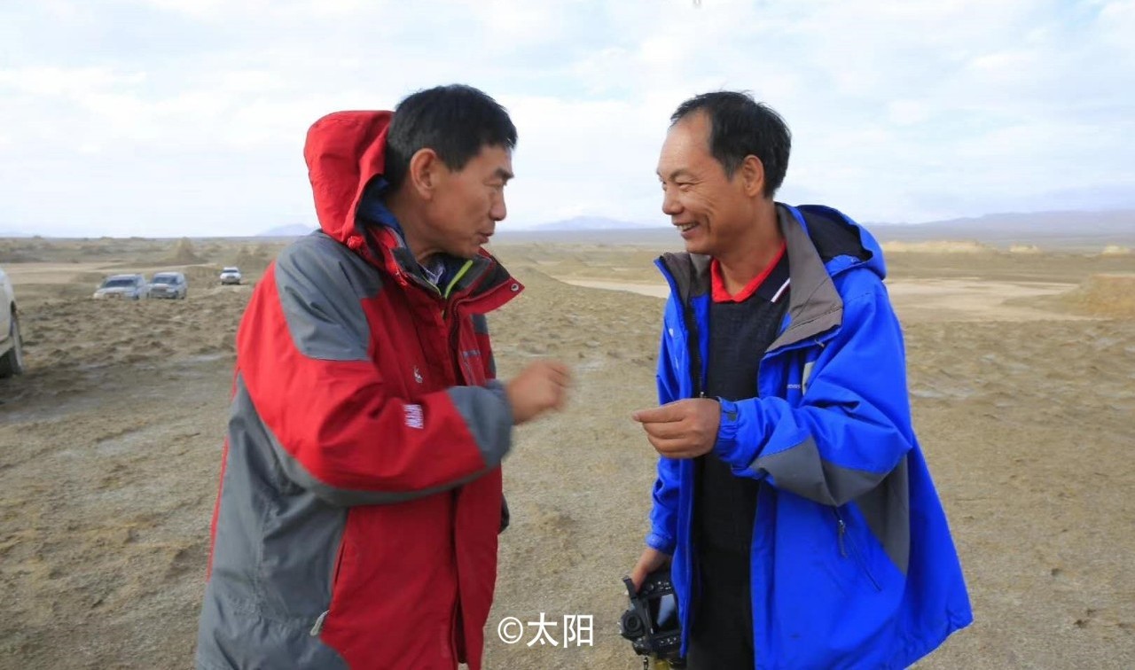 自驾游改装房车四驱可以吗,房车自驾游遇到自改房车