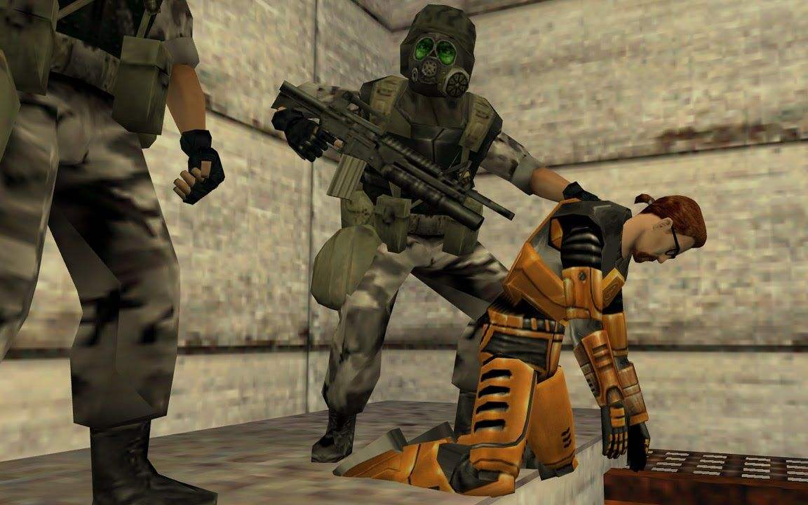 奇葩玩家嘴贱喷RMB玩家，被全区大号疯狂追杀，删号重练