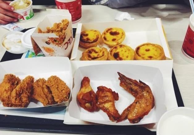 肯德基全家桶有一张白纸有用吗,肯德基的全家桶你知道吗