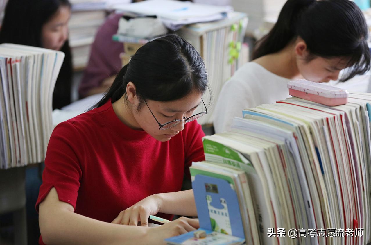 高中分到差班老师很差怎么办,重点高中重点班的老师好教学生吗