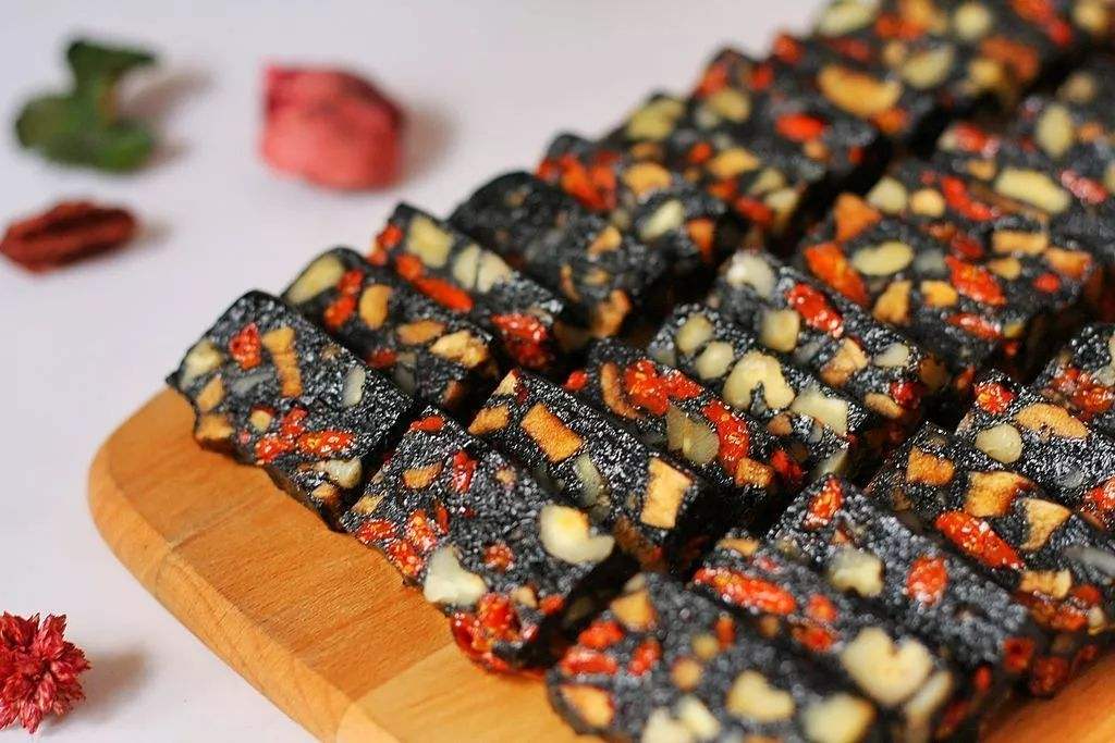 古法滋补阿胶糕,阿胶糕适合女性养生之佳品