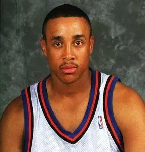 NBA纪实连载44：主宰94总决，乔丹不服者神经刀斯塔克斯是个疯子