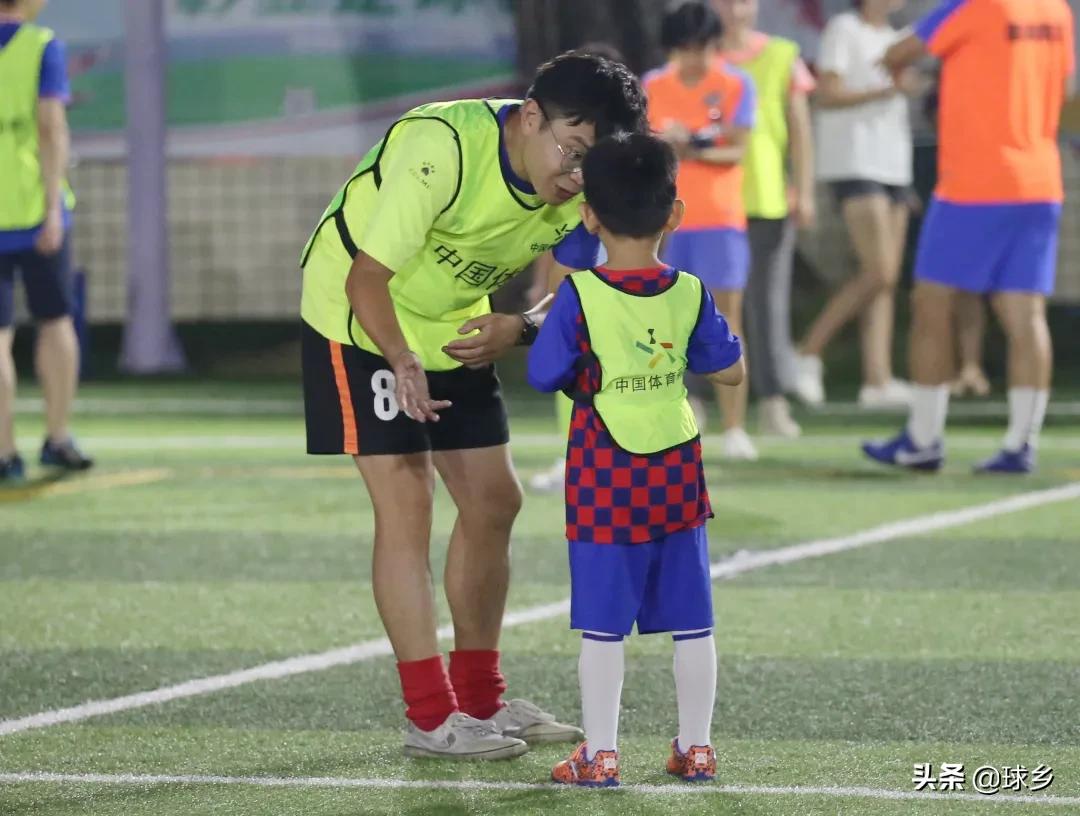 有趣足球,有趣的足球