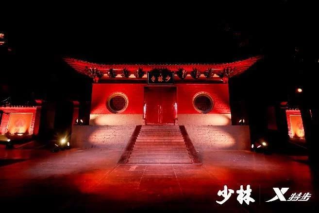 国潮特步和特步的区别,特步国潮男士鞋子