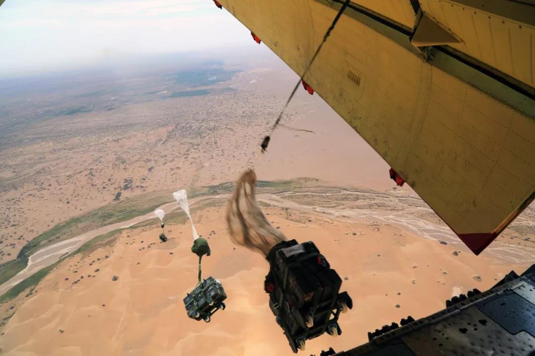 中国空降兵的装备有哪些,中国空降兵最新装备