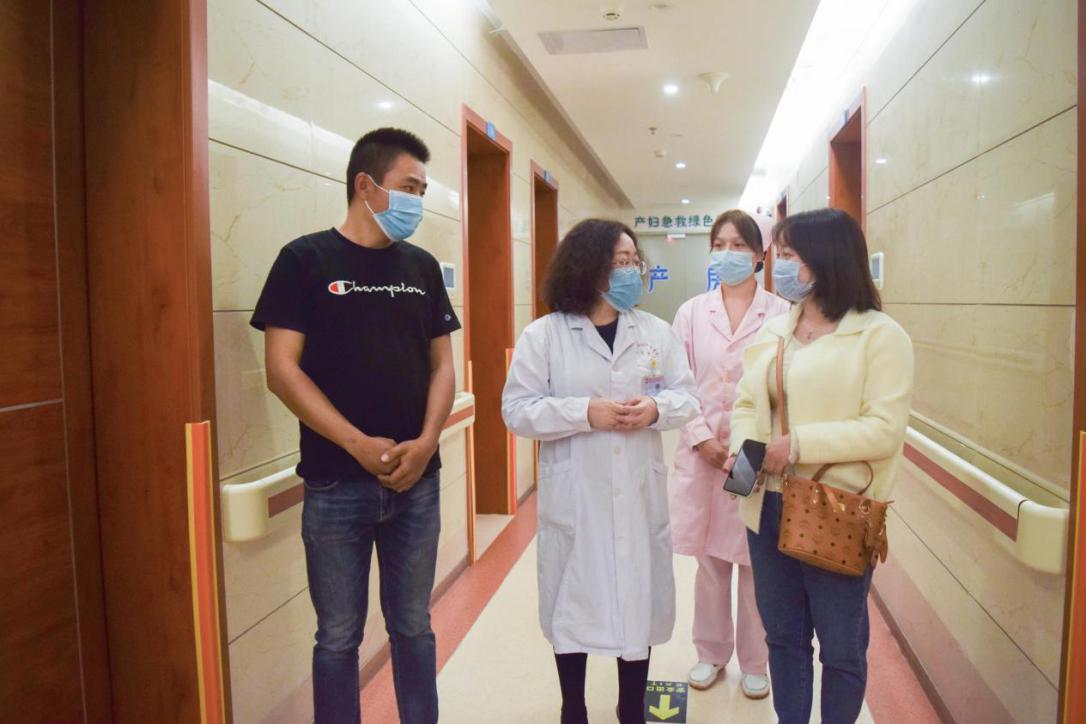 顺产剖腹产自由选择,顺产剖腹各有各的痛