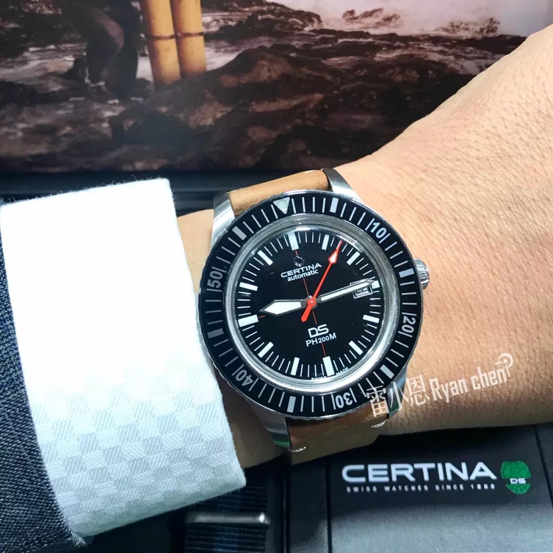 1.76版复古传奇不充钱版本,不花钱复古传奇