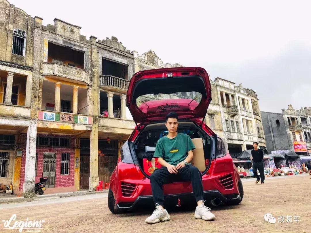 车友把本田超跑GK5改得一身骚气，定制改件更是独一无二！