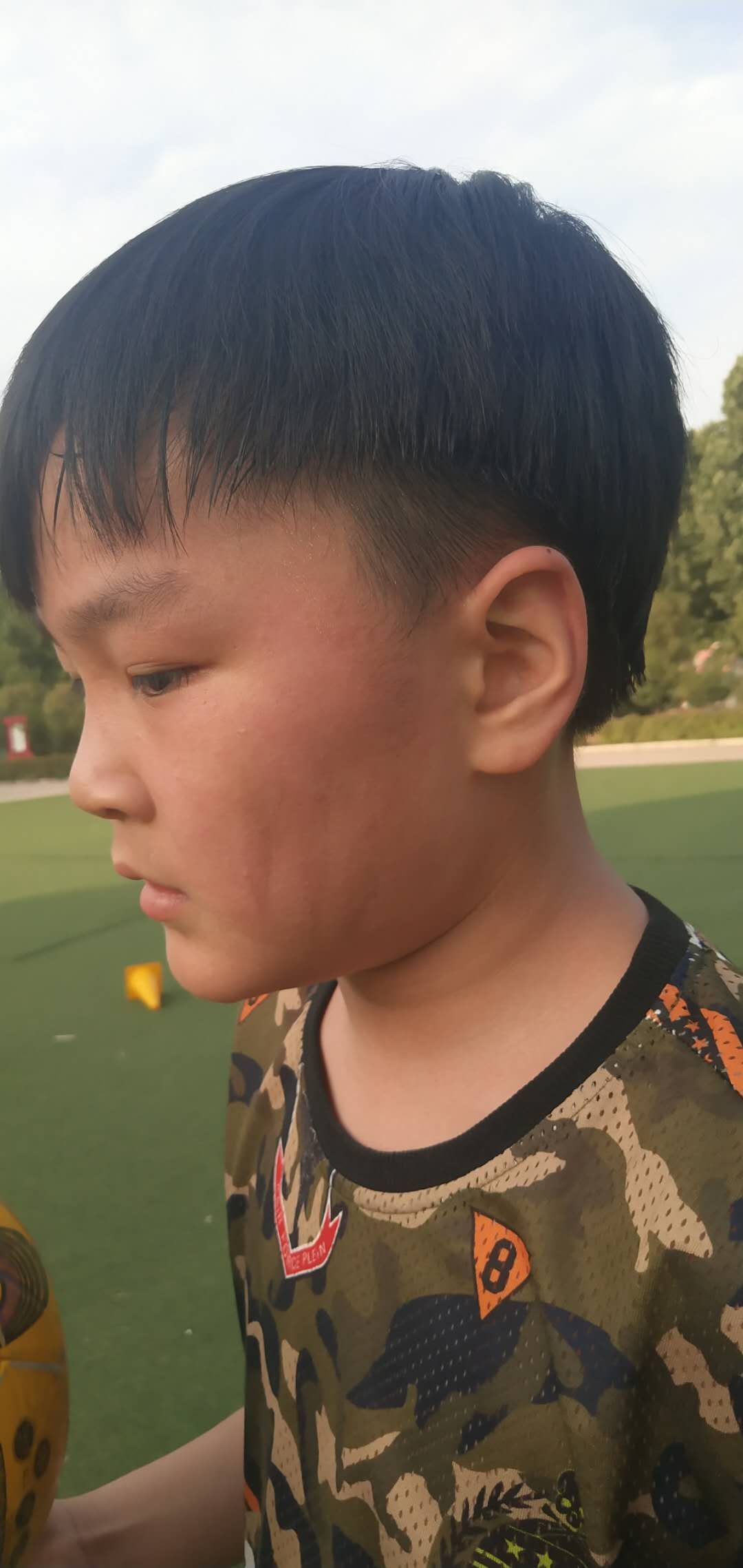 方城七小：校园足球让孩子爱上锻炼和学习