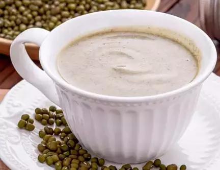 用最简单的方法制作美白面膜,自己做简单美白淡斑面膜