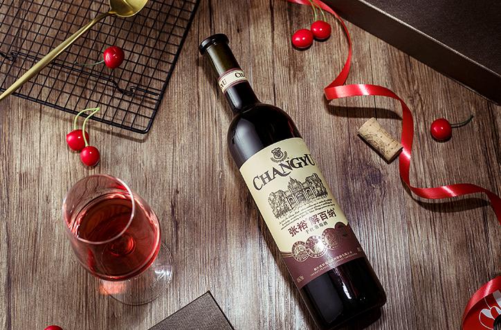 入口顺滑不干涩的葡萄酒,葡萄酒干涩