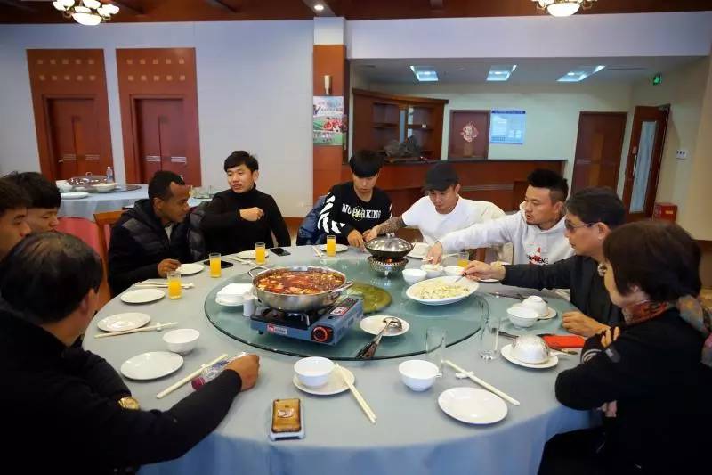 徐根宝武磊曹赟定,徐根宝曹赟定朱辰杰