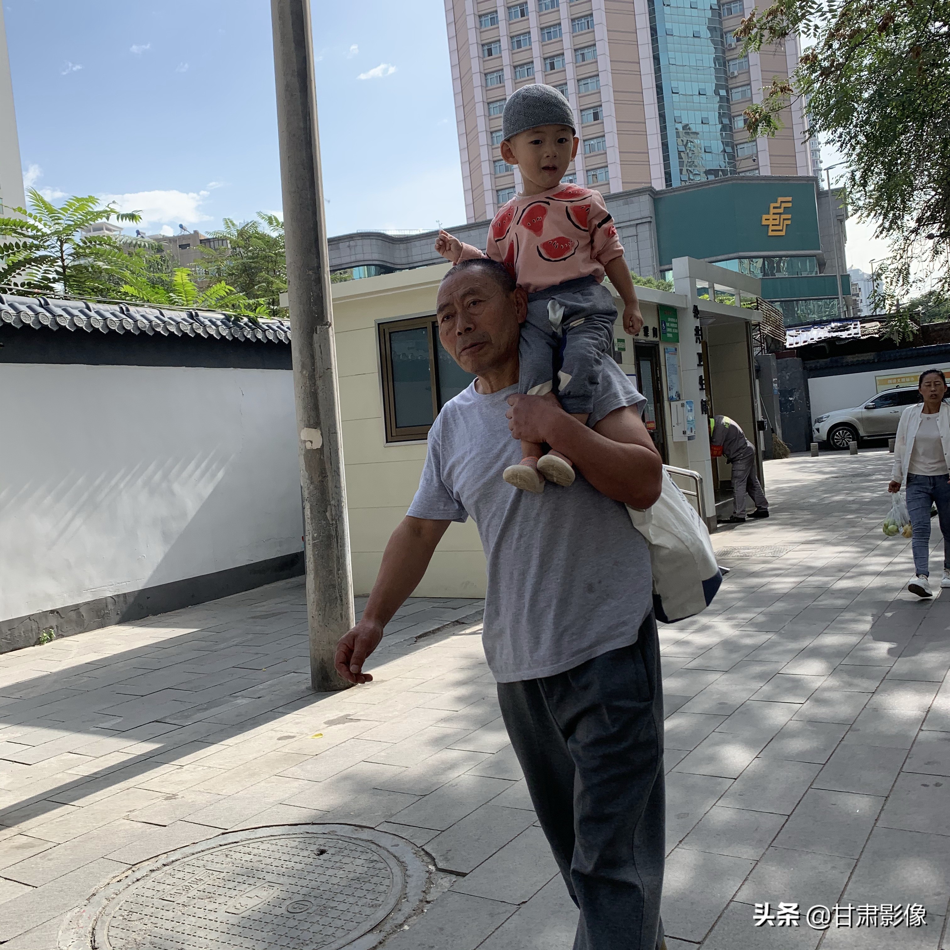 告别2021年的夏天手机摄影,简单手机摄影2020不平凡的一年