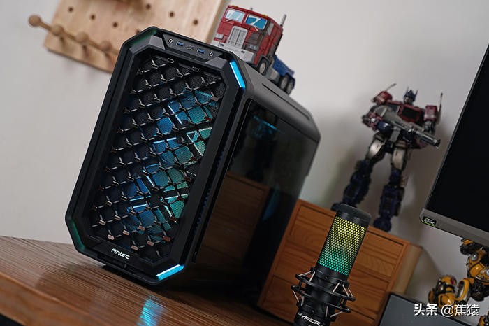 安钛克CUBEDRAK装机展示,11700+ROGB560-G+3080TI