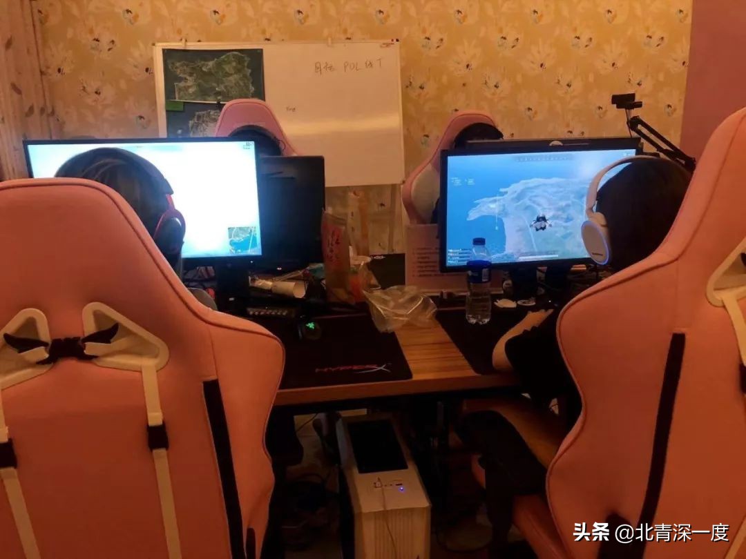 电竞职业女选手的训练,打职业电竞的女孩