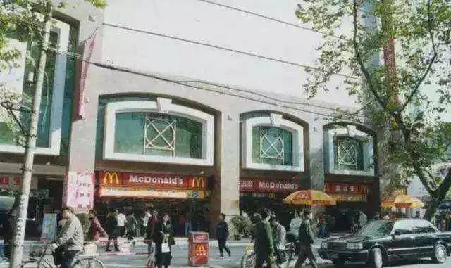 人民币100元什么年代最值钱,100元人民币在哪里购买力最强